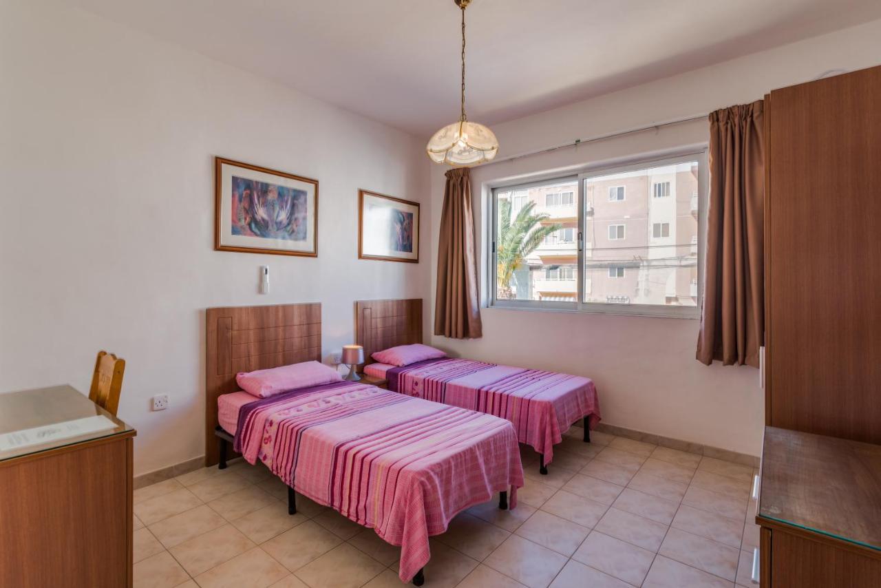 Bayview 2 Bedroom Seaview Apartment With Large Terrace With Panoramic Views - By Getawaysmalta St. Paul's Bay Exterior foto
