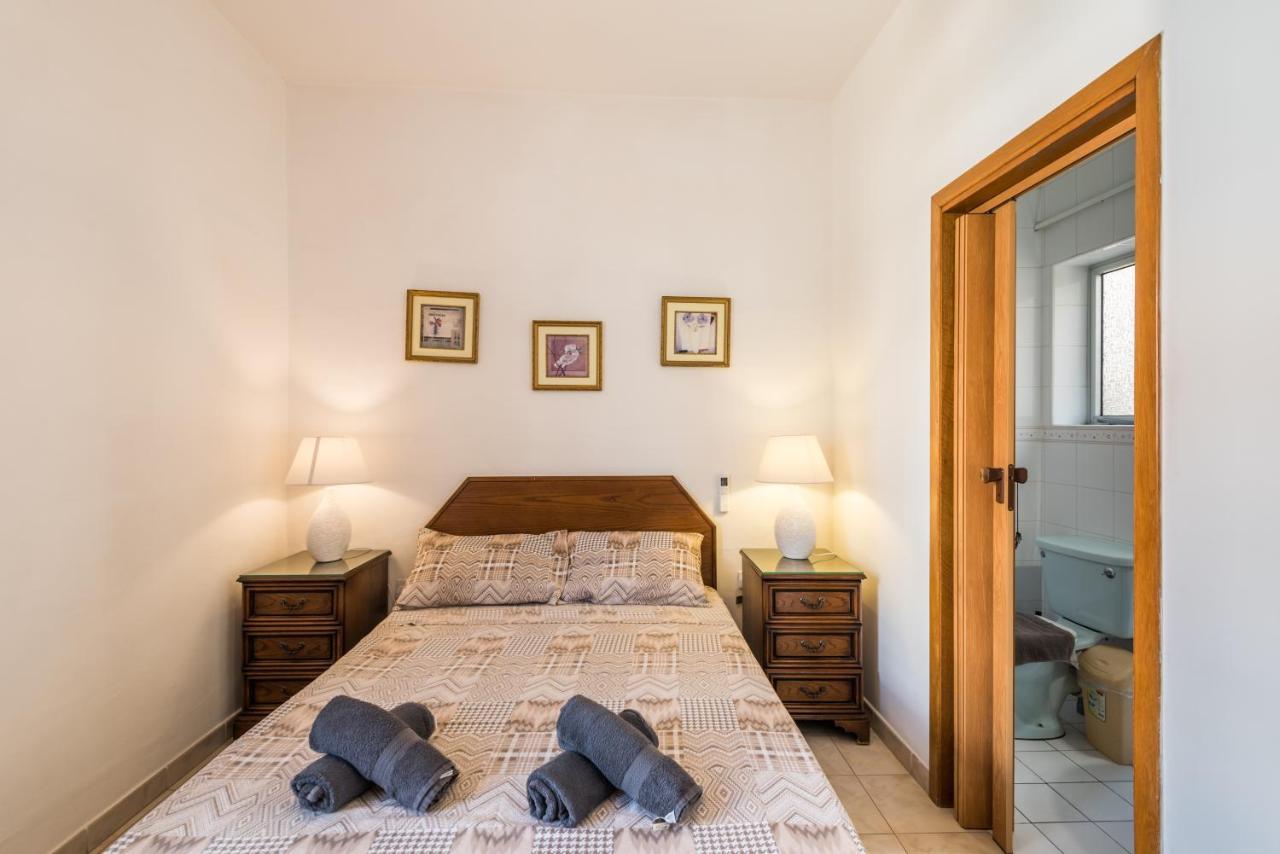 Bayview 2 Bedroom Seaview Apartment With Large Terrace With Panoramic Views - By Getawaysmalta St. Paul's Bay Exterior foto