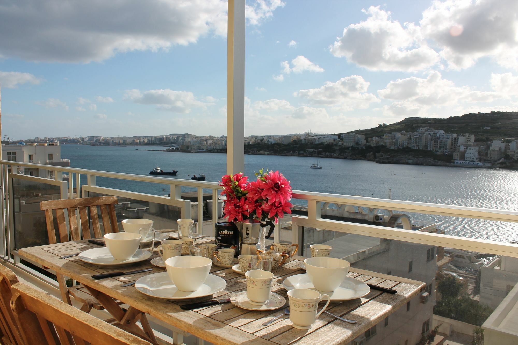 Bayview 2 Bedroom Seaview Apartment With Large Terrace With Panoramic Views - By Getawaysmalta St. Paul's Bay Exterior foto