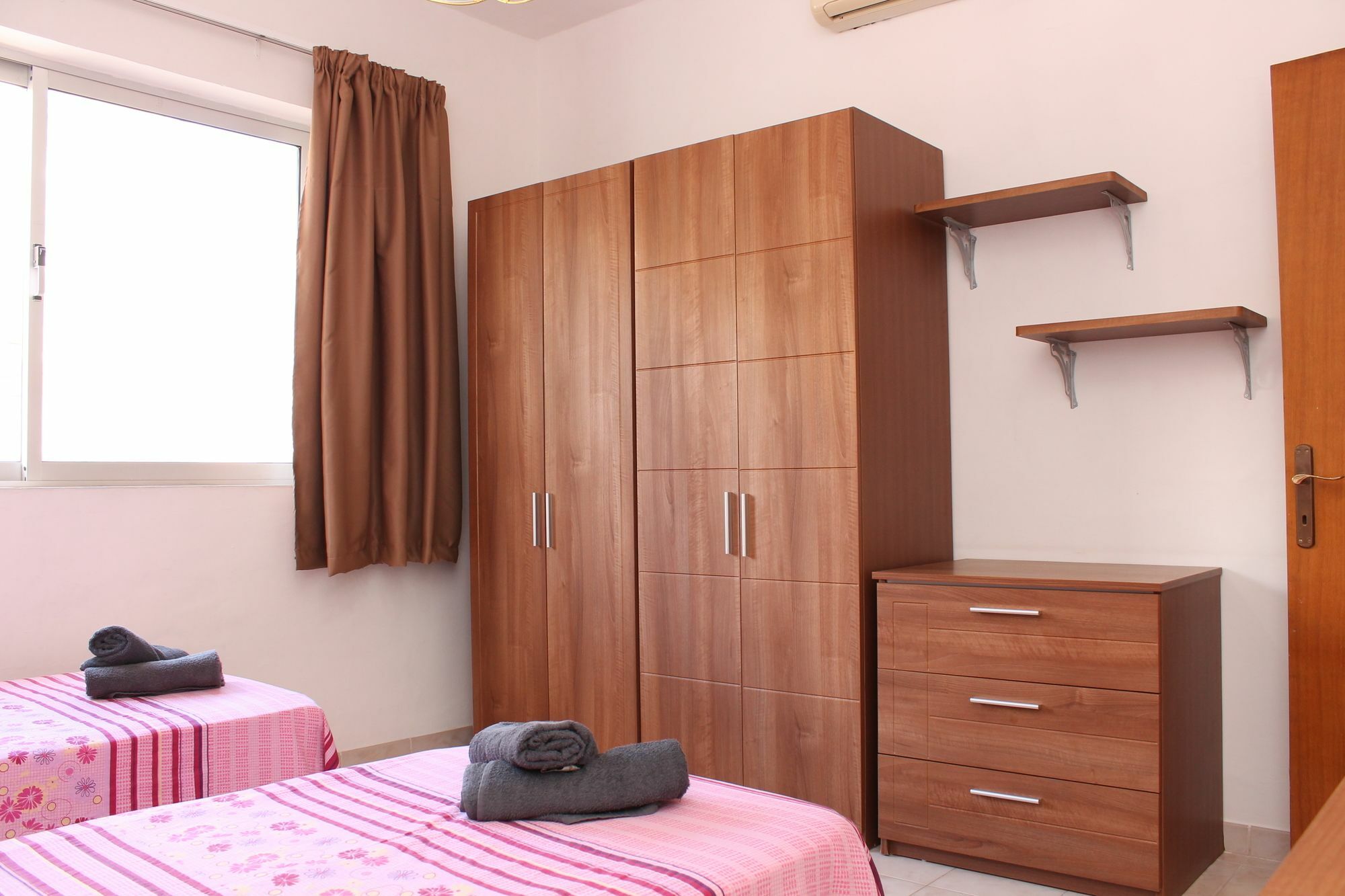 Bayview 2 Bedroom Seaview Apartment With Large Terrace With Panoramic Views - By Getawaysmalta St. Paul's Bay Exterior foto